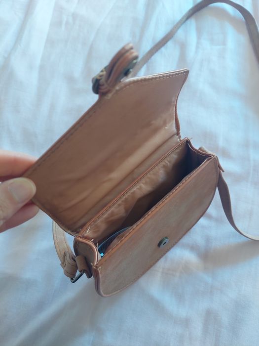 Mala tiracolo menina