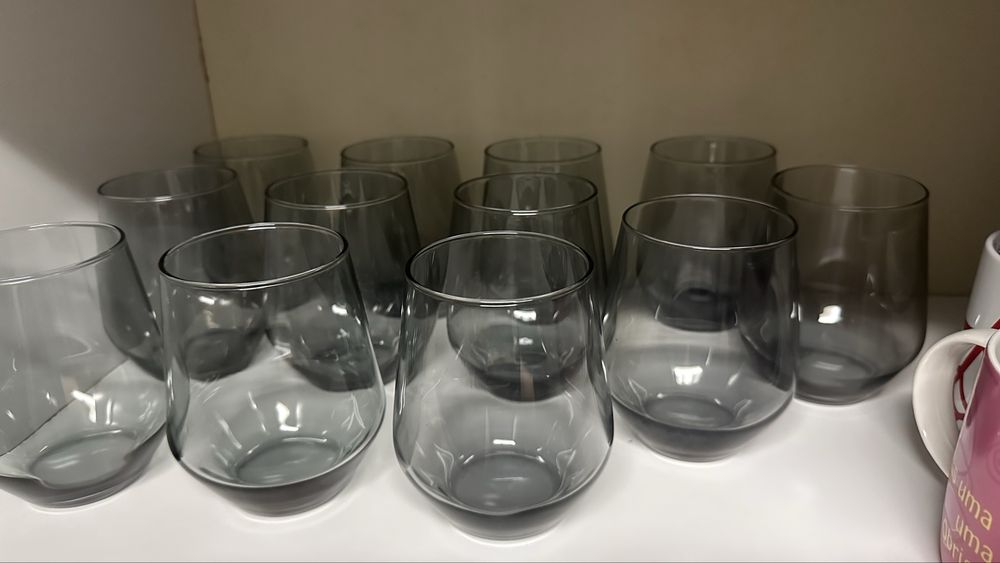 13 Copos Vidro Cinzento
