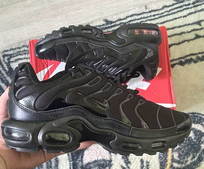 Nike Air Max TN Plus Czarny (Cały Czarny) 41