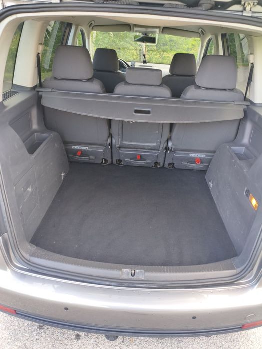 VW Touran 1.9 tdi bls doinwestowany