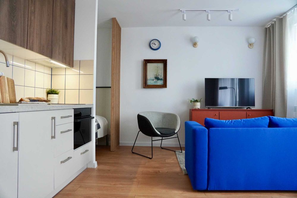 Kawalerka - świetna lokalizacja, idealny stan - najem (Winiary/Sołacz)