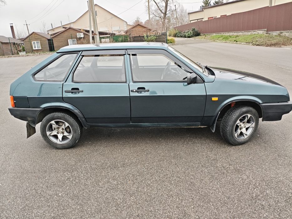 ВАЗ 2109, рік 2004.