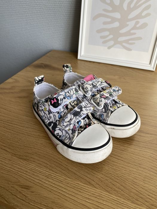 Дитяче взуття для дівчинки 24-26 розмір