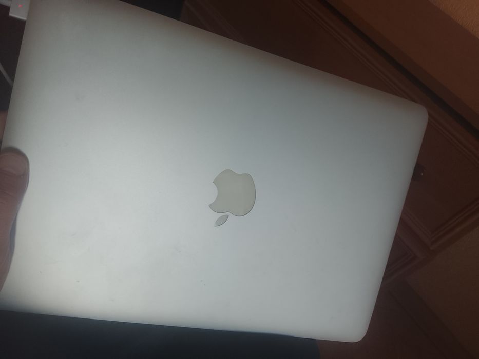 MacBook air early 2014