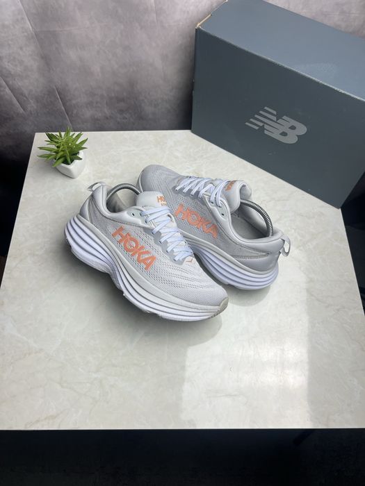 Кросівки Hoka Bondi 8 Розмір 44 Original Взуття