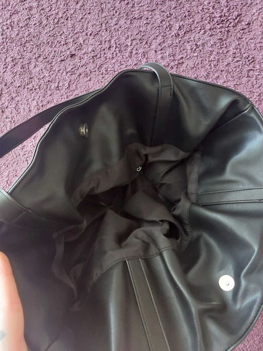 Czarna torba shopper miękka reserved