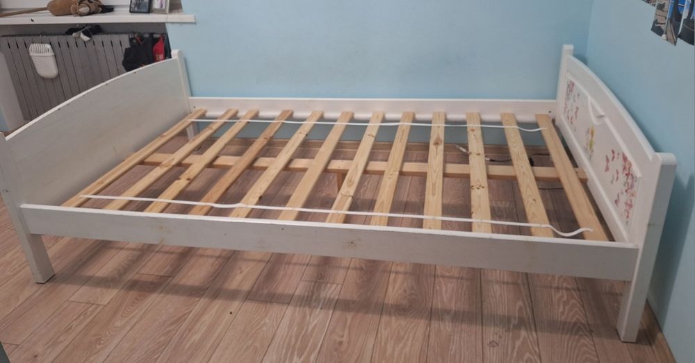 Sprzedam łóżko 120x200