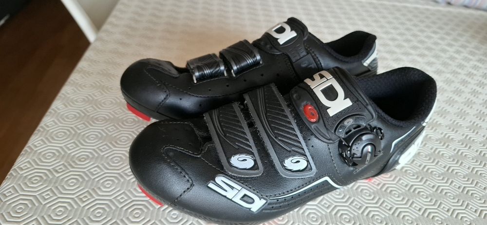 Sapatilhas encaixe MTB SIDI tamanho 39 novos