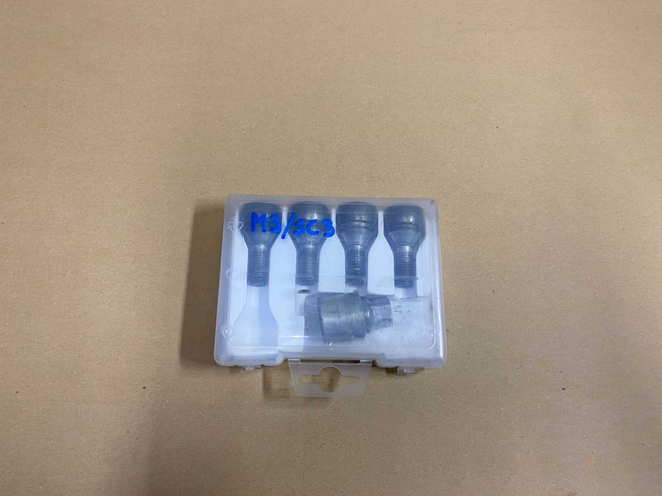 śruby zabezpieczenia kół złodziejka renault megane 3 III