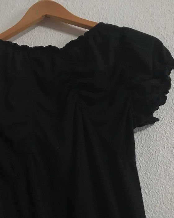 T-shirt / Blusa com detalhes