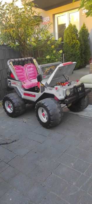 Samochód Pegperego akumulator