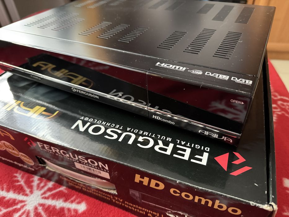 Tuner DVB-S/T Ferguson Ariva HD combo