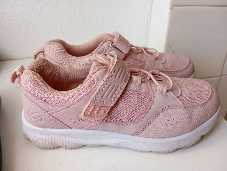 Tênis e sabrinas 33