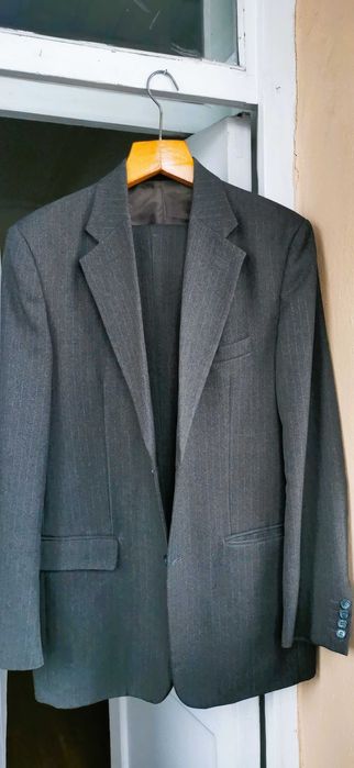 Костюм мужской классика