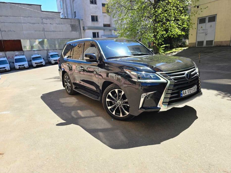 Продам LEXUS LX450