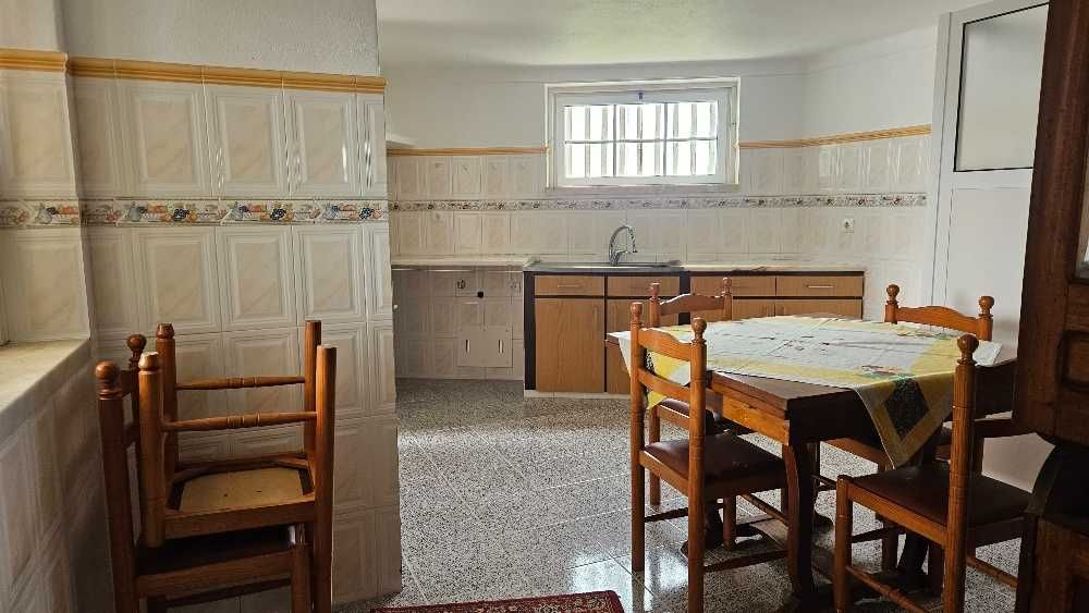 Casita T1 no campo.