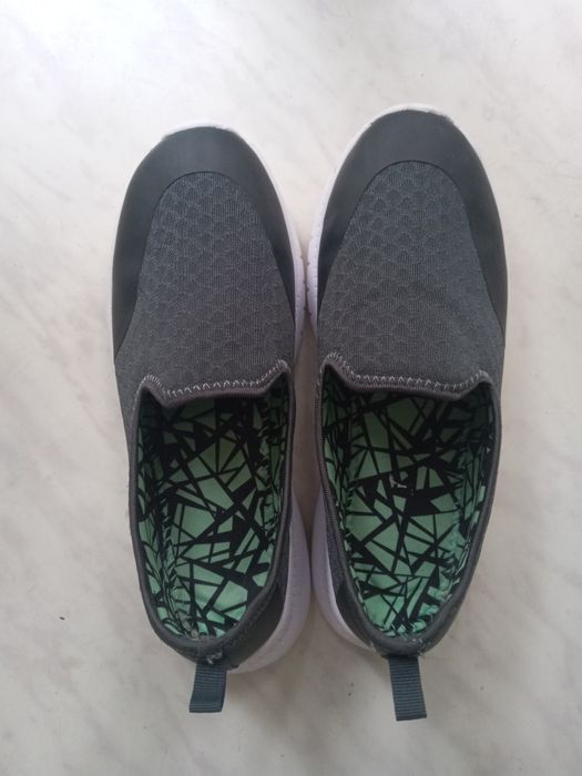 Слипоны Мужские  на пенной подошве ,легкие и мягкие