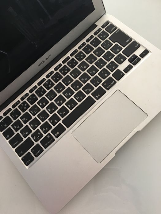 Laptop Macbook air 13 cali