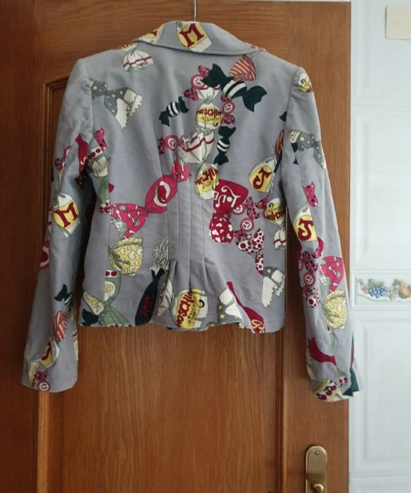 Blazer Moschino número 38