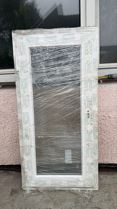 Okno PCV 120 cm x 60cm