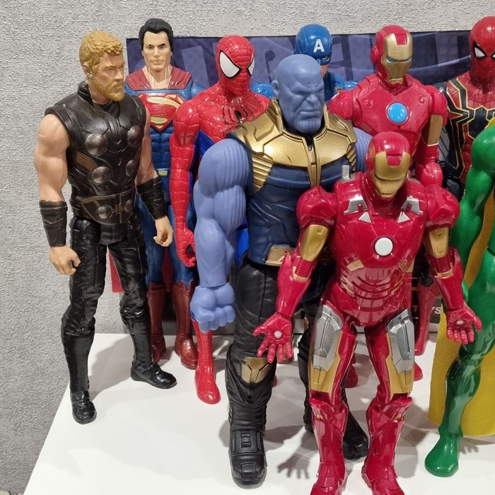 Оригінальні фігурки Супергерої Marvel Husbro USA, 30см. Оригінал!