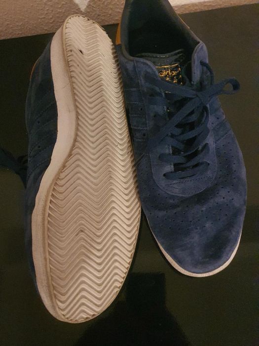 Sapatilhas Adidas 530
