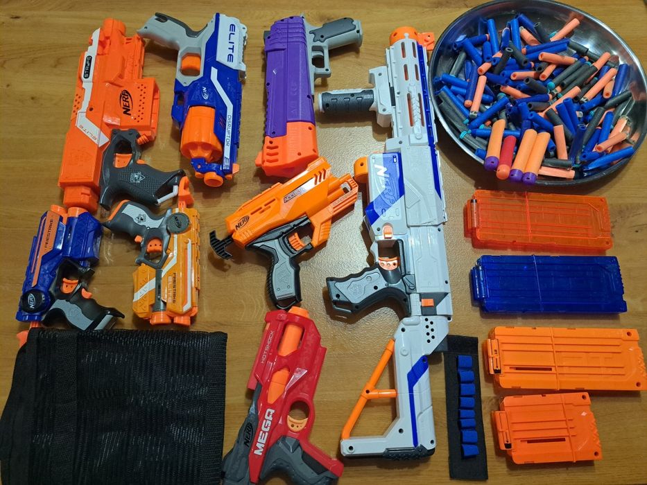 Zestaw Pistoletów nerf + dodatki