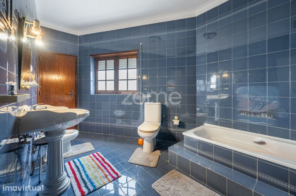 Moradia Gaveto T3 em Darque