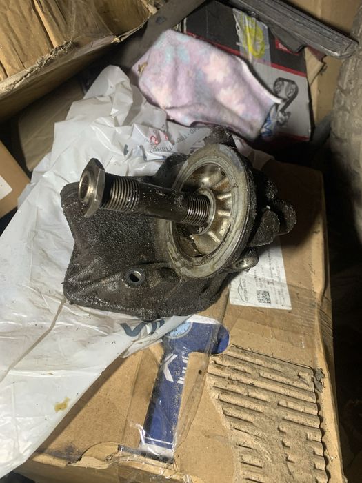 Запчастини та комплектуючі двигуна пасат б5ауді а4