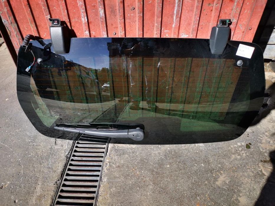 PEUGEOT RIFTER TRUNK GLASS - VD002