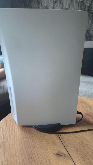 PlayStation 5 z napędem