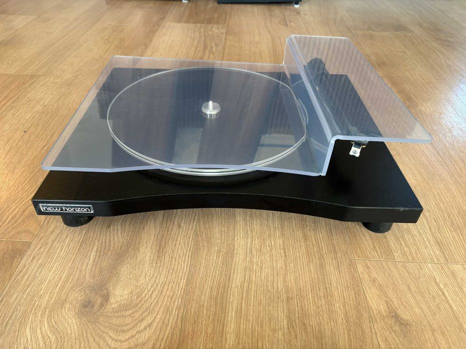 Pełny zestaw Hi-fi audio / Lyngdorf / Davis acoustics