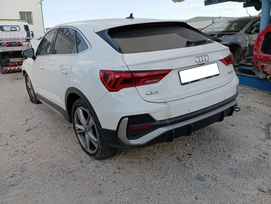 Calíper De Freio Dianteiro Esquerdo Audi Q3 F3B