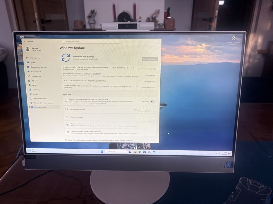 Lenovo V530-22icb, dotykowy ekran, Windows11