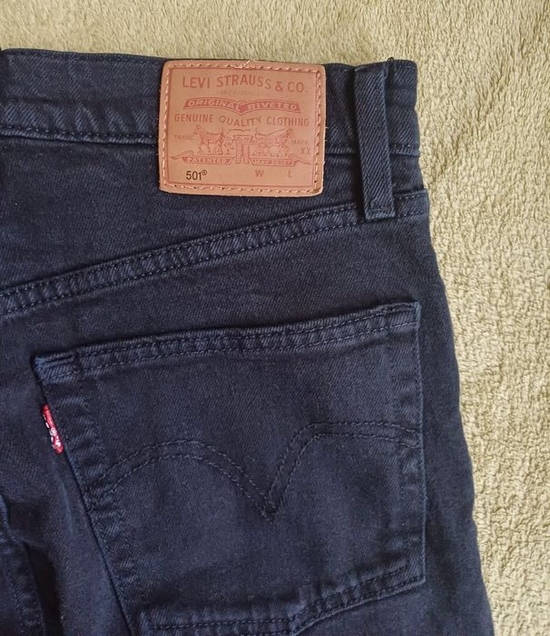Jeansy damskie Levi Strauss 501. Rozmiar W 25 L 28.
Stan idealny