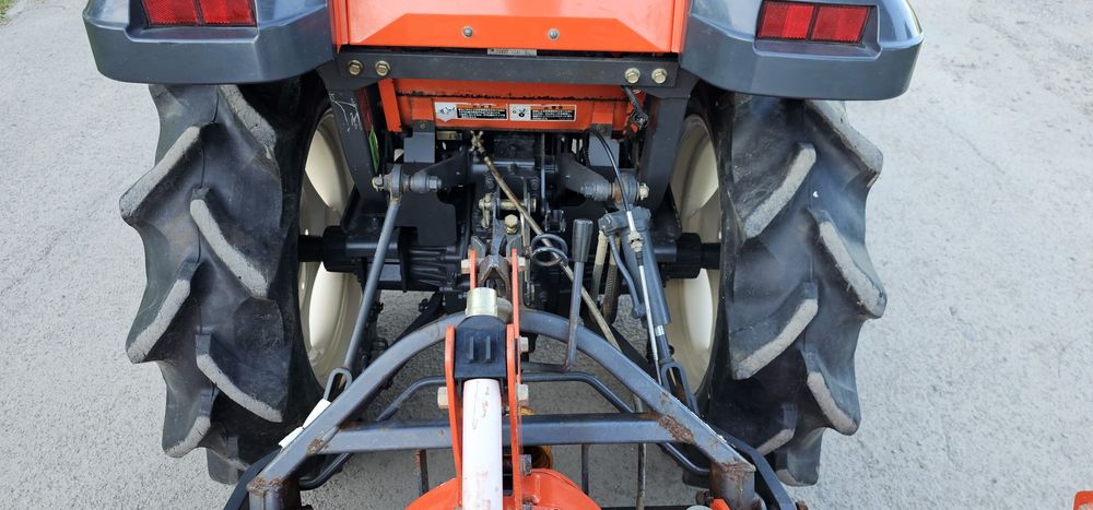 Kubota GT21 Мінітрактор Трактор