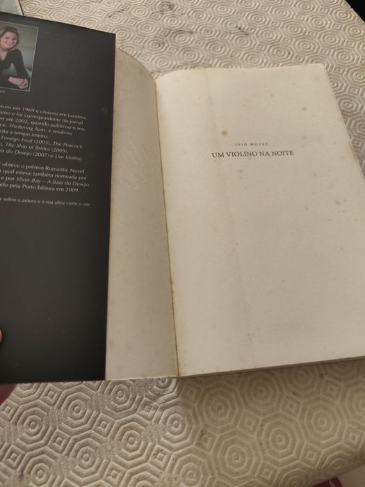 Livro “Um violino na noite”