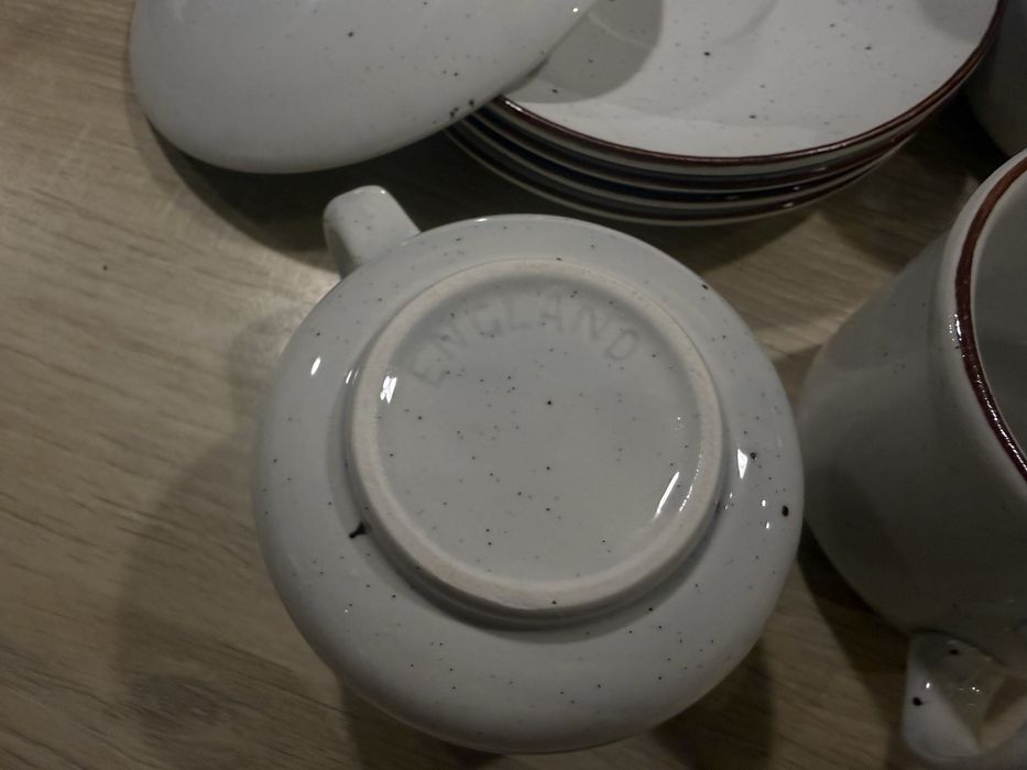 5 filiżanek z podstawkami retro - Sampson Bridgwood z serii Stonedale Tableware