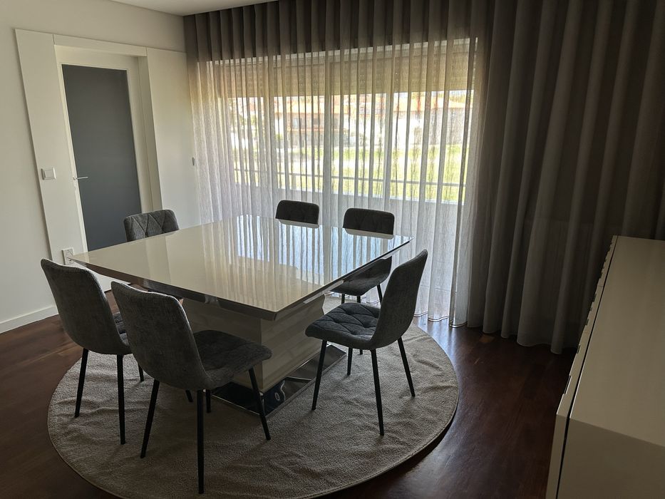 Apartamento T2 para arrendamento - Caldelas