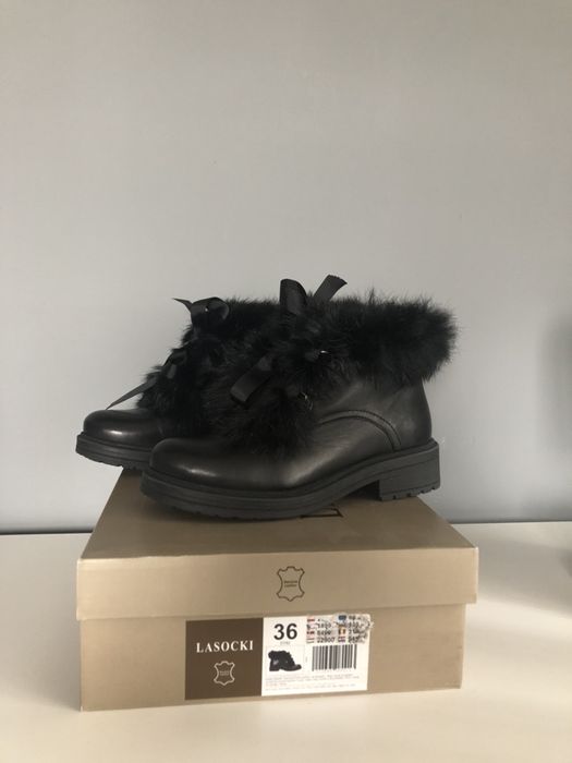 Ocieplane botki ze skóry Lasocki
