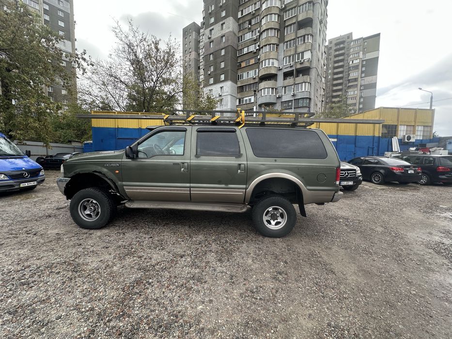 Ford Excursion 7.3 TDI на тимчасовій УКР реестрації