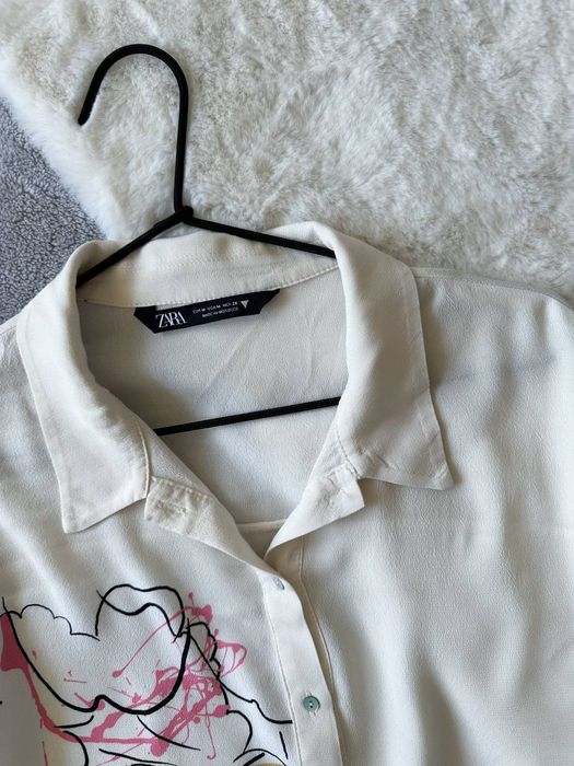 Ніжна блуза  Zara