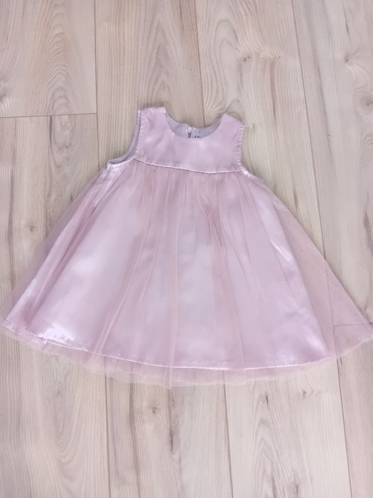 Wizytowa sukienka r92 dla dziewczynki