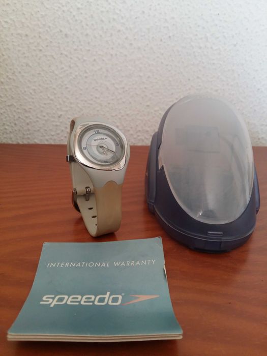 Relógio Speedo - À prova de Água