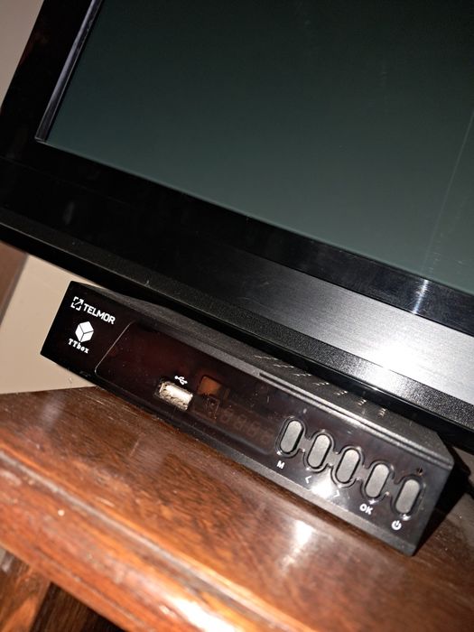 Telewizor Panasonic 50" z dekoderem