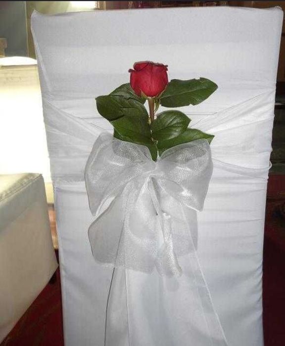 Białe pokrowce na krzesła- używane, sprzedam