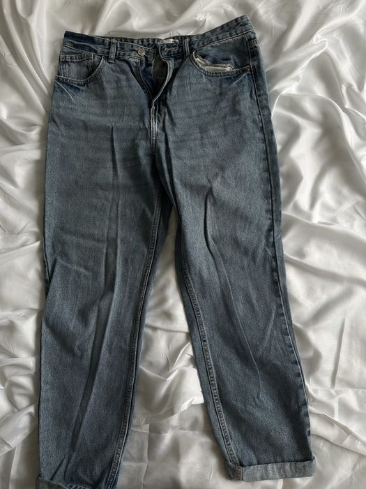 Продам джинси МОМ