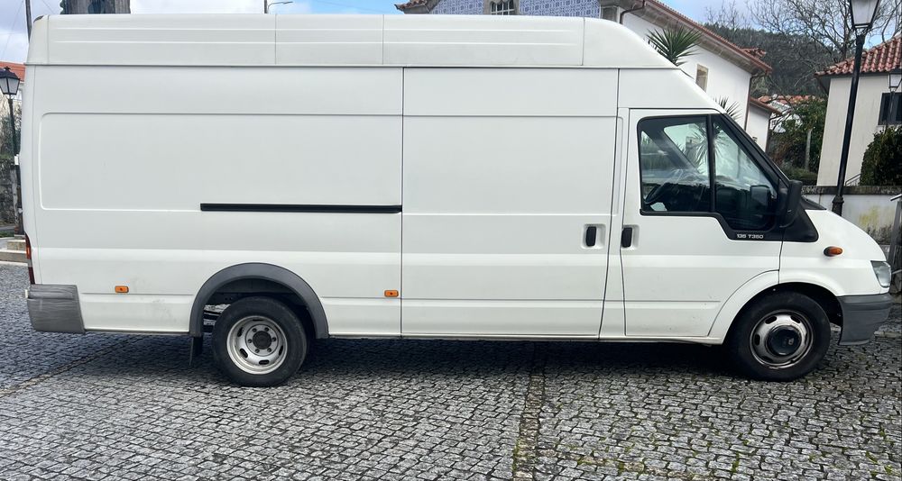 Ford Transit 2005 2.4TDCi – Rodado Duplo – 194 mil km