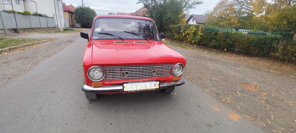Продам машину ваз-2101 хороші Стар