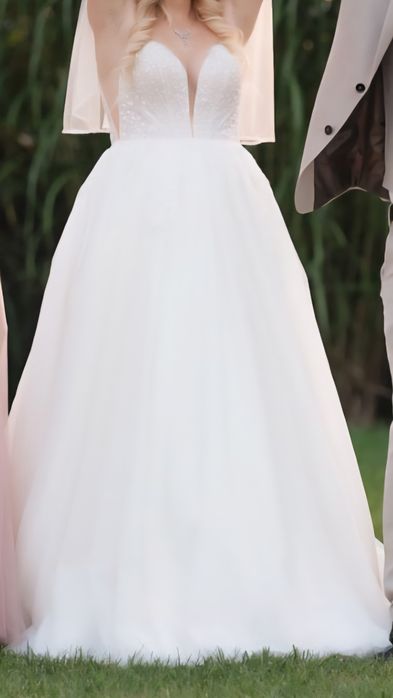 Przepiękna suknia ślubna